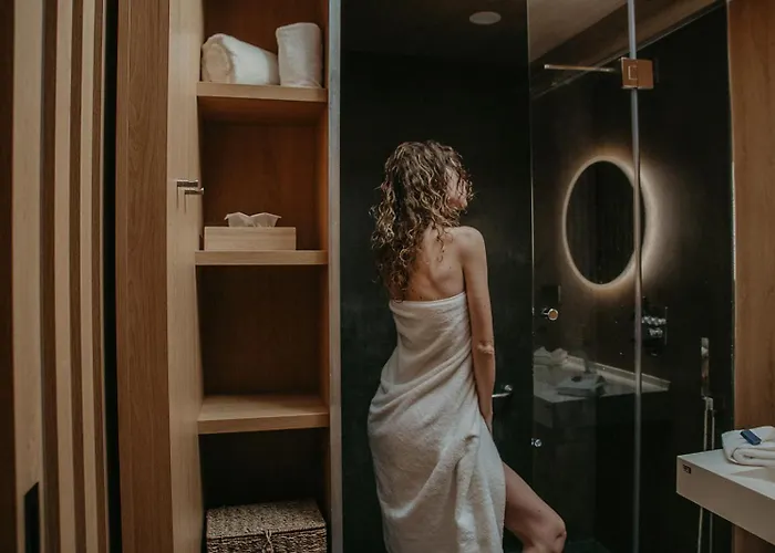 Lodge Bleu Minuit La Source